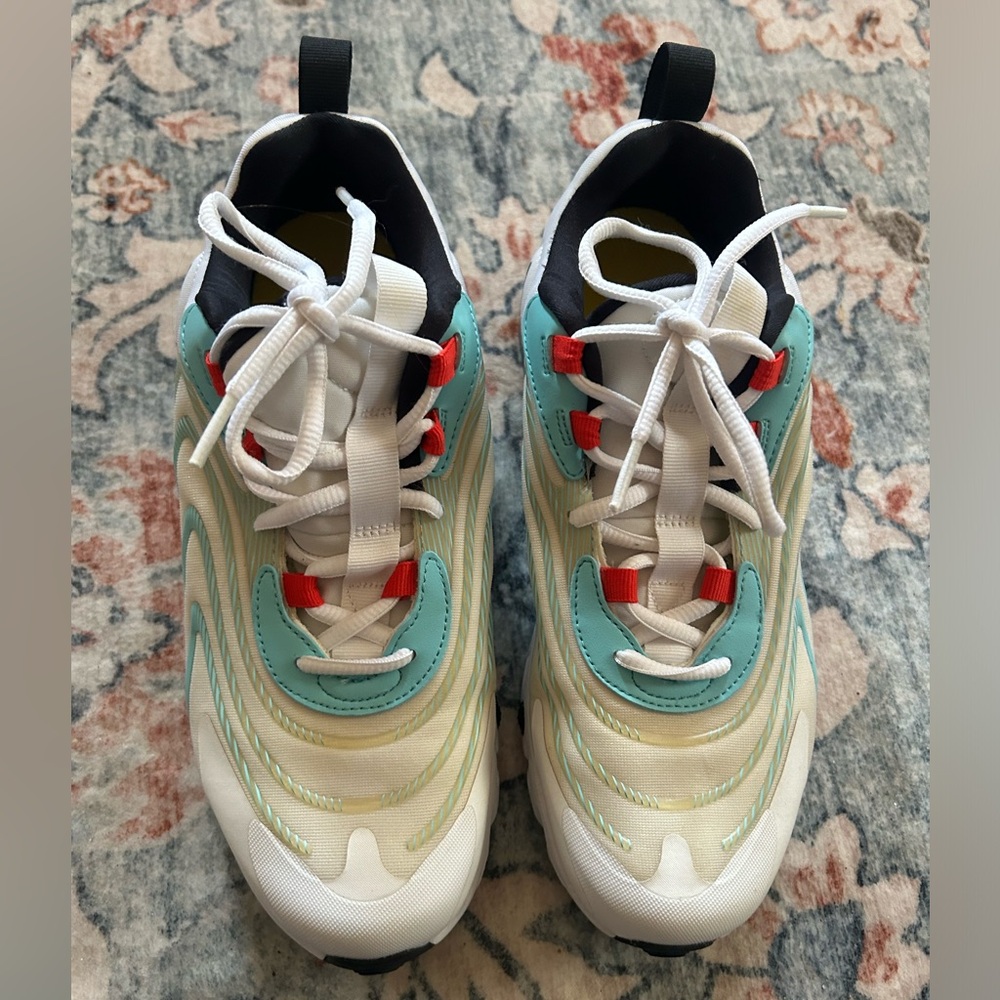 Nike React Youth Size 7